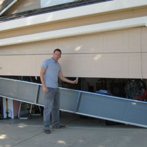 3 Reasons to Hire a Professional Garage Door Company