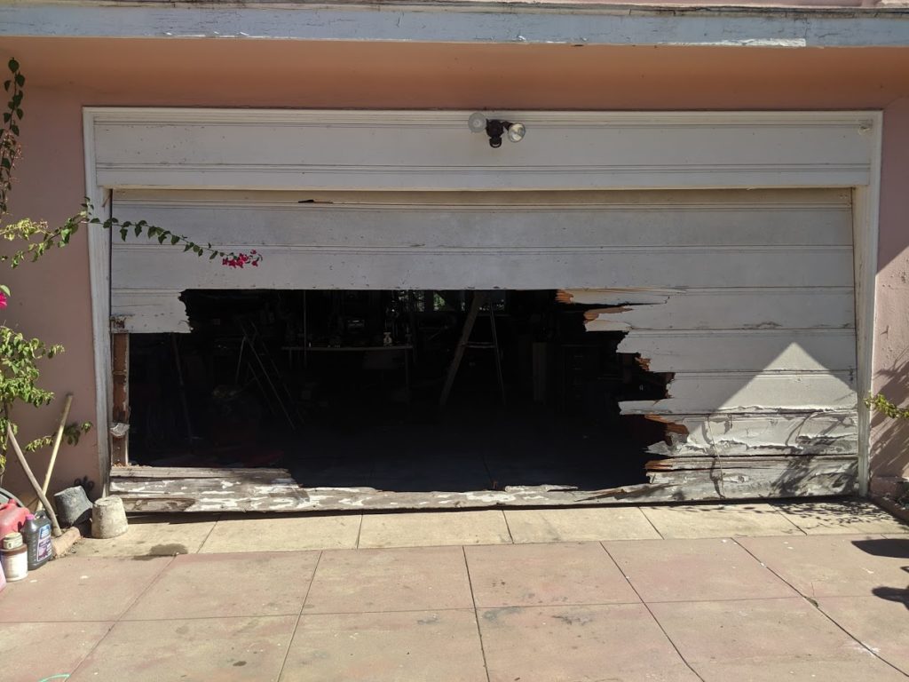 New One Piece Wood Garage Door | Pasadena, CA